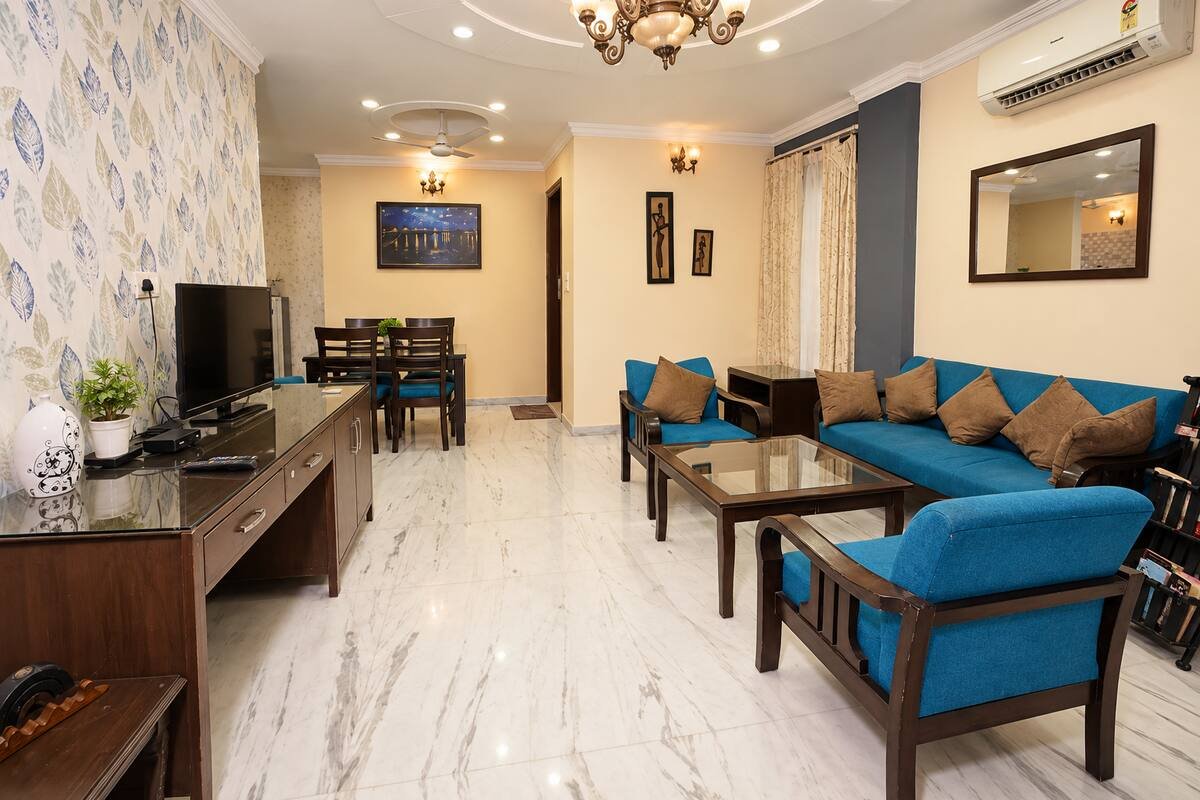 Modern Fully Equipped Kitchen